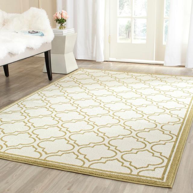 Kimbrough Hooked Ivory/Light Green Indoor/Outdoor Rug Ophelia & Co. Rug Size: Rectangle 160 x 230cm on Productcaster.