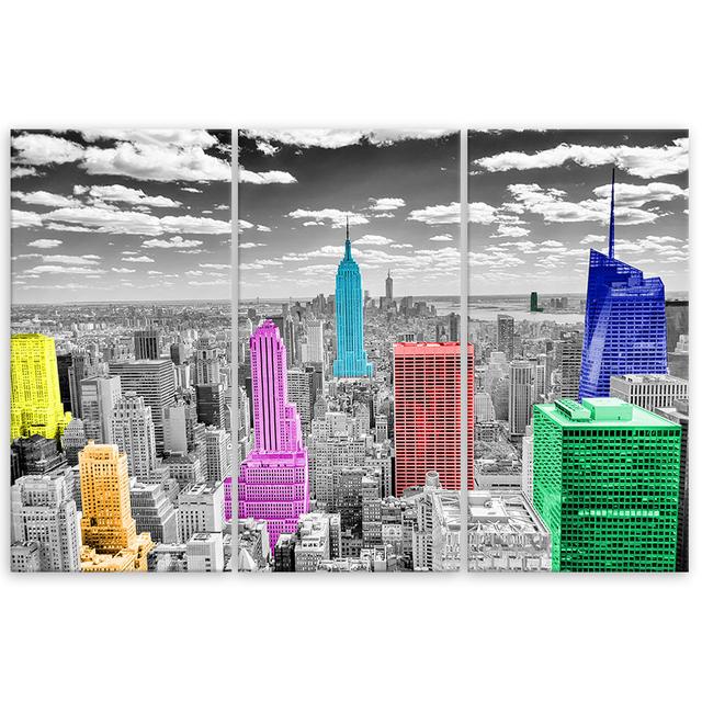 Leinwandbild New York City Colourful Panorama Ebern Designs Größe: 60 cm H x 90 cm B on Productcaster.