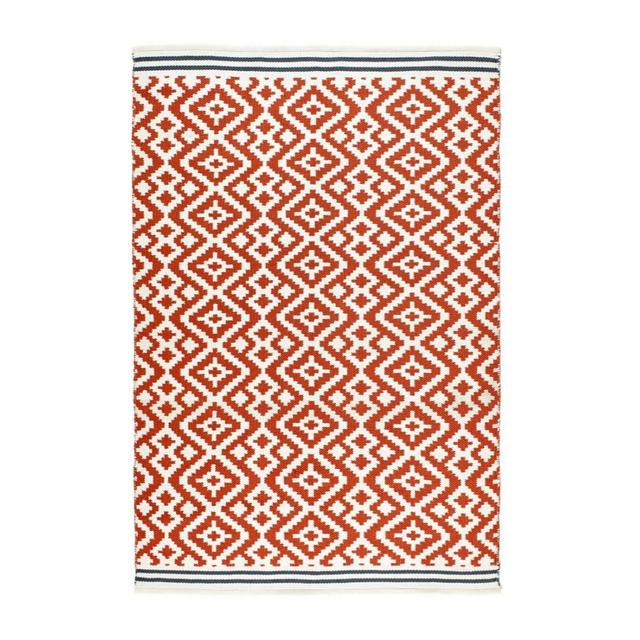 Gothankar Geometric Machine Woven Orange Area Rug Gracie Oaks Rug Size: Rectangle 160 x 230cm on Productcaster.