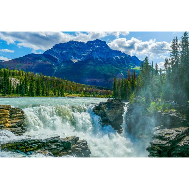 Athabasca Falls von Yuin Lu Hoo - Druck auf Leinwand ohne Rahmen Alpen Home Größe: 50 cm H x 75 cm B on Productcaster.