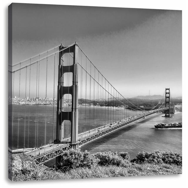 Leinwandbild Golden Gate Bridge in San Francisco East Urban Home Größe: 70 cm H x 70 cm B on Productcaster.