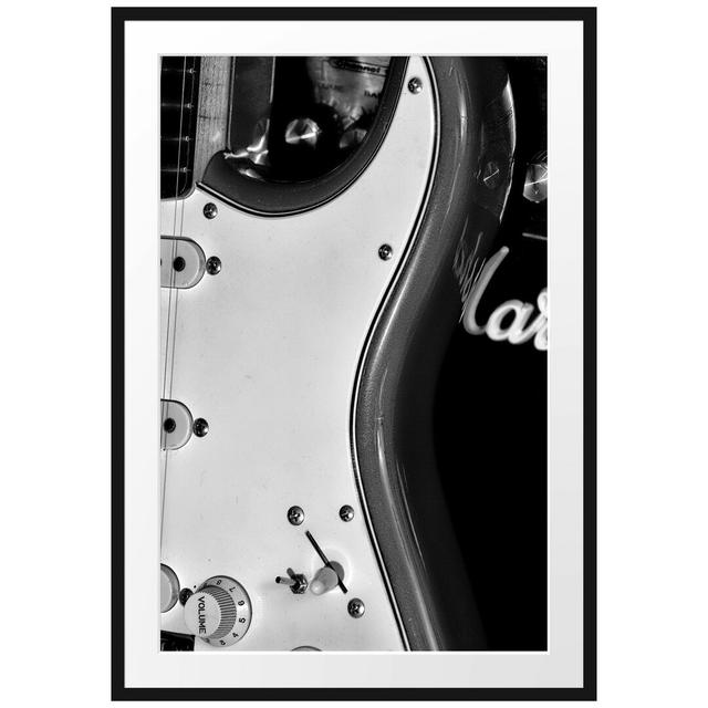 Gerahmtes Poster E-Gitarre Verstärker East Urban Home Größe: 100 cm H x 70 cm B on Productcaster.