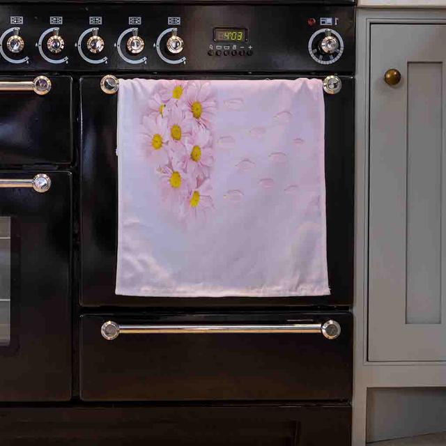 Raining Daisy Cloud Kitchen Towel (Set of 3) East Urban Home on Productcaster.