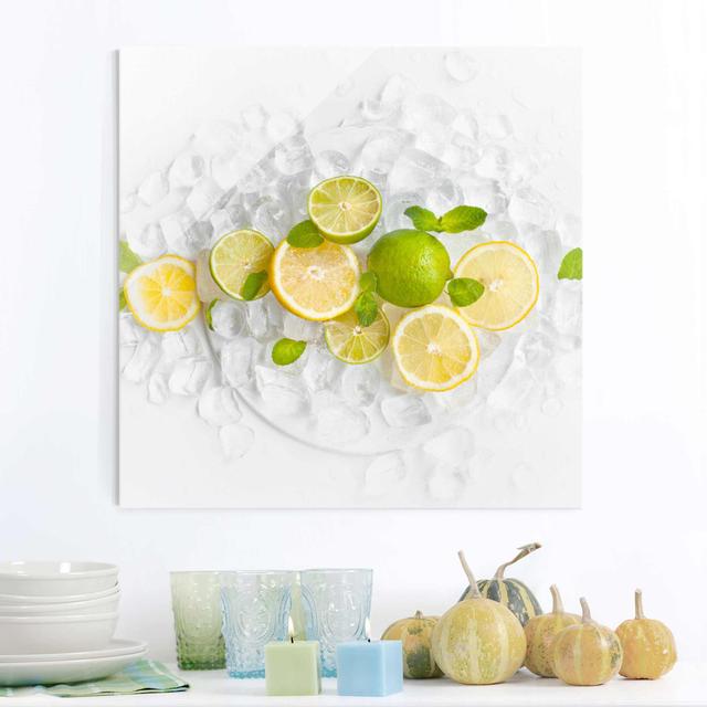 Glasbild Citrus Fruit on Ice Cubes East Urban Home Blinde Größe: 30 cm H x 30 cm B on Productcaster.