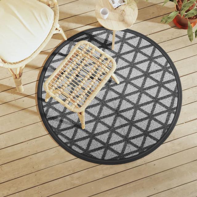 Round Allar Machine Woven Area Rug 17 Stories Rug Size: Round 120cm on Productcaster.