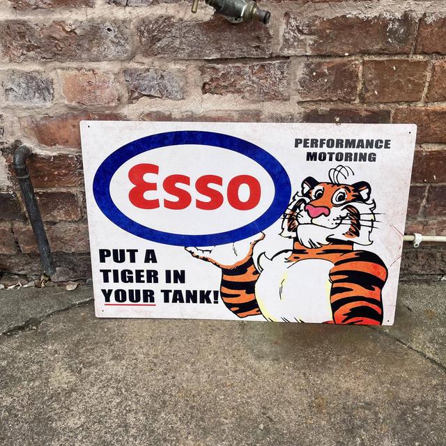 Esso Put A Tiger In Your Tank Metal Sign East Urban Home Size: 28cm H x 40cm W on Productcaster.