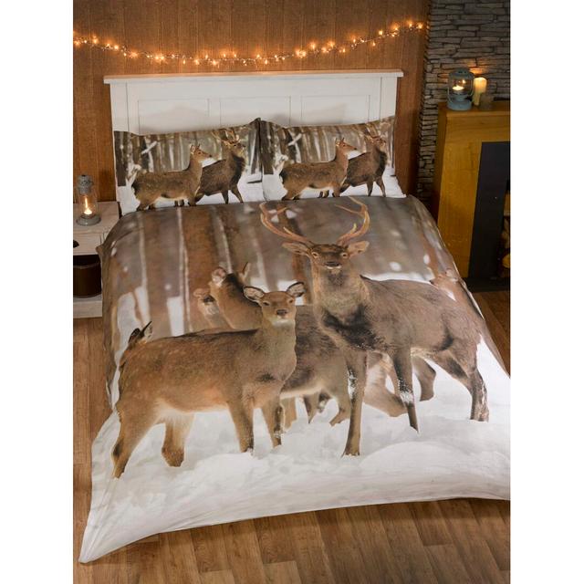 Tantalus Wildlife [EU ONLY] Duvet Cover Set Union Rustic Size: King - 2 Pillowcases (80 x 80 cm) on Productcaster.