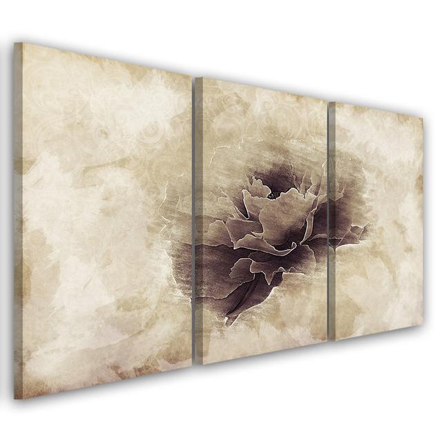 Leinwandbild Rose Flower Vintage Beige Mercer41 Größe: 60 cm H x 120 cm B x 2 cm T on Productcaster.