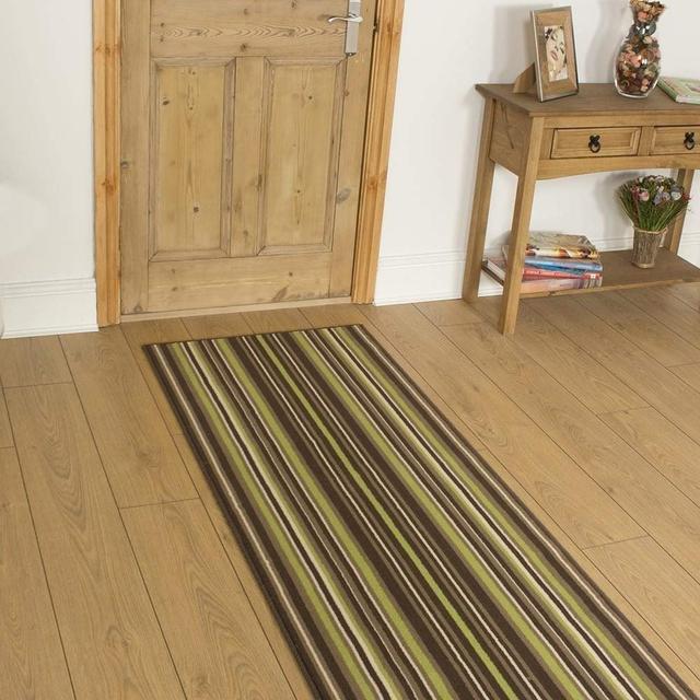 Ainsley Tufted Green Hallway Runner Rug Marlow Home Co. Rug Size: Runner 270cm x 60cm on Productcaster.