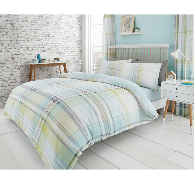 Check Reverse Duvet Cover Set Symple Stuff Colour: Green, Size: Super King - 2 Standard Pillowcases on Productcaster.