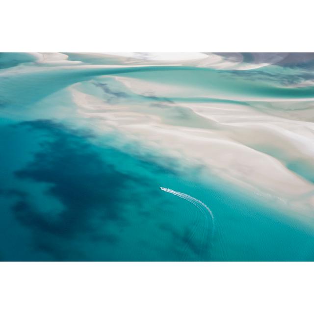 Whitehaven Beach byrneckWhite; Aqua Blue471001620 House of Hampton Size: 51cm H x 76cm W on Productcaster.