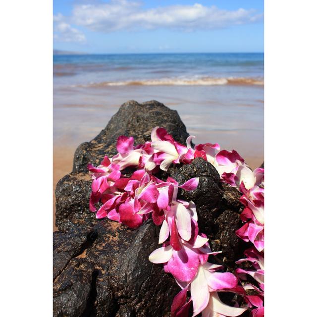 Hawaiian Lei by Sarah8000 - Wrapped Canvas Art Prints House of Hampton Size: 91cm H x 61cm W x 3.8cm D on Productcaster.