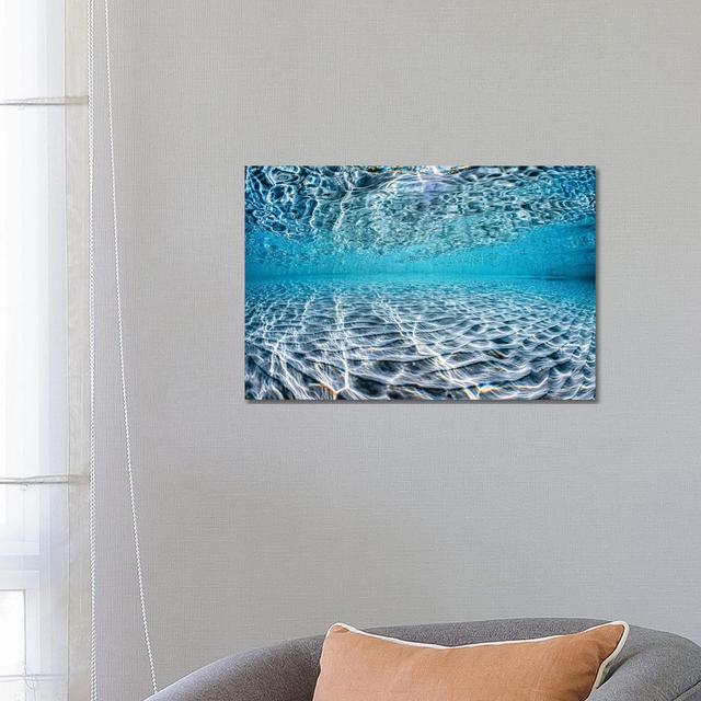 Lightning Blue Hyams Beach House of Hampton Size: 45.72cm H x 66.04cm W x 3.81cm D on Productcaster.