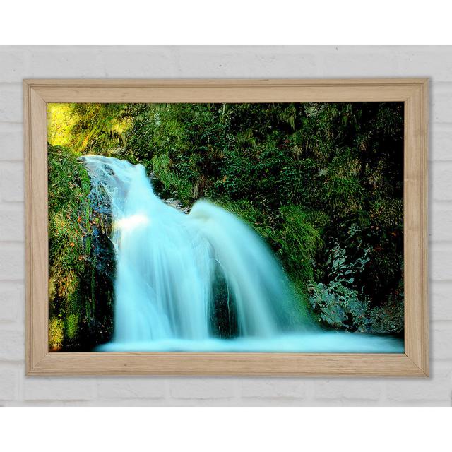 Natürlicher Wasserfall - Einzelner Bilderrahmen Kunstdrucke Union Rustic Größe: 59,7 cm H x 84,1 cm B x 1,5 cm T on Productcaster.