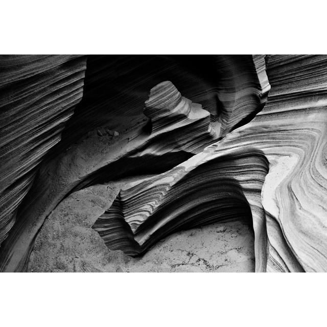 Upper Antelope Canyon In Arizona, Usa by Powerofforever - No Frame Art Prints on Canvas Natur Pur Size: 30cm H x 46cm W on Productcaster.