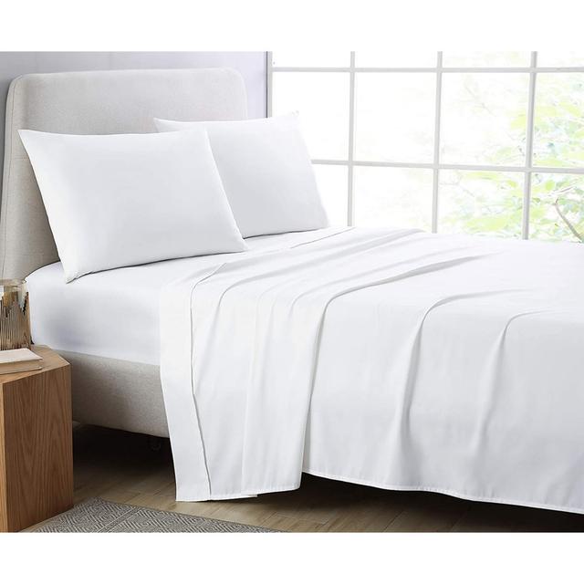 Ixzel 200 Thread Count 100% Brushed Cotton Flat Sheet 17 Stories Size: Kingsize (5') on Productcaster.