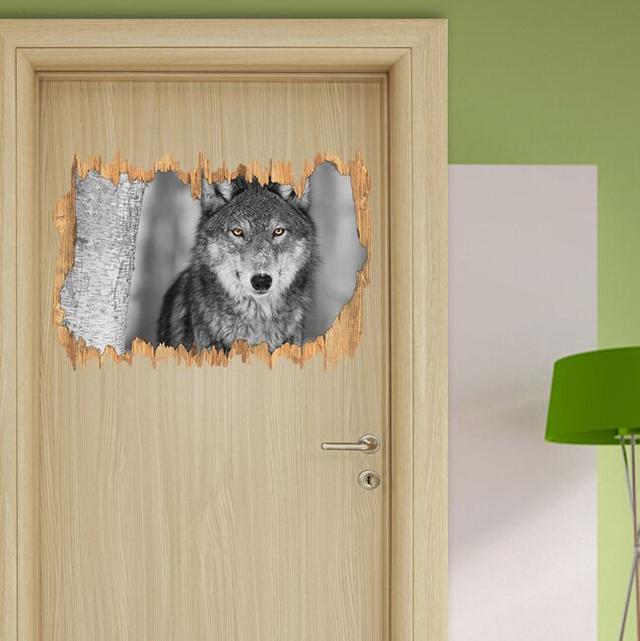 Wandtattoo Wunderschöner wachsamer Wolf East Urban Home on Productcaster.