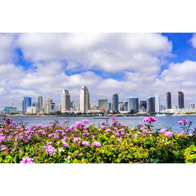 San Diego Skyline - Print 17 Stories Size: 80cm H x 120cm W x 1.8cm D on Productcaster.