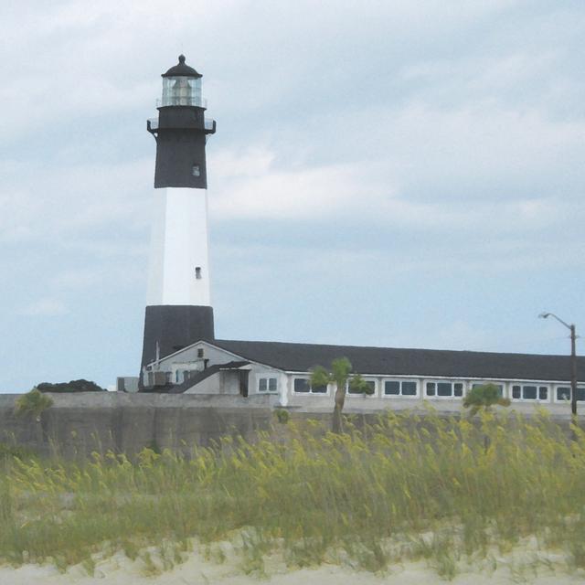 Tybee Lighthouse I by Pam Ilosky - Wrapped Canvas Painting Breakwater Bay Size: 91cm H x 91cm W x 3.8cm D on Productcaster.