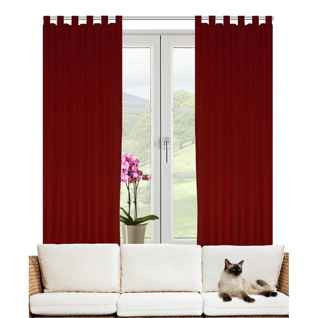 Vorhang Friedland mit Schlaufen, blickdicht (Set of 2) Brayden Studio Farbe: Rot, Größe: 132 x 245 cm on Productcaster.