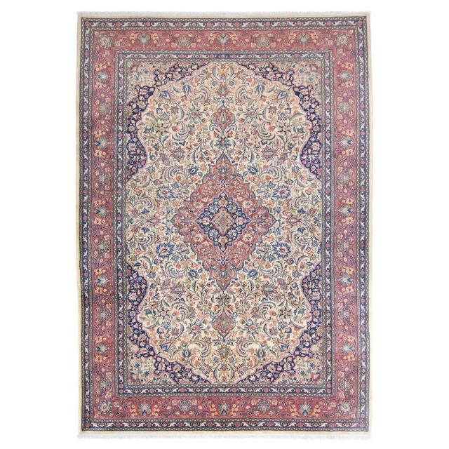 Helzer Persian Rug Astoria Grand on Productcaster.