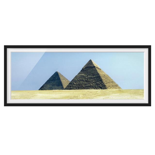 Gerahmter Grafikdruck Pyramids of Giza World Menagerie Maße: 20 cm H x 50 cm B x 2 cm T, Matte Farbe: Weiß, Format: Schwarz on Productcaster.