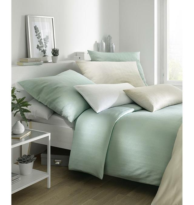 Jade Cotton Striped Duvet Cover Set with Pillowcases Fleuresse Colour: Sky Blue, Size: Double - 2 Pillowcases (80 x 80 cm) on Productcaster.