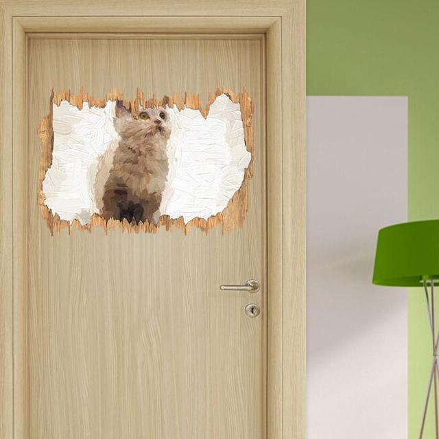 Wandtattoo Niedliches Katzenbaby auf Teppich East Urban Home on Productcaster.