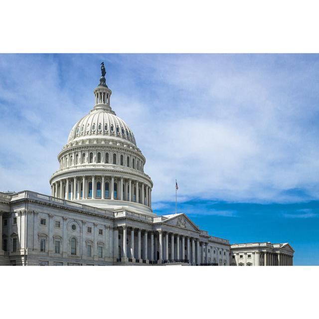 Us Capitol Building - Kunstdrucke auf Leinwand 17 Stories Größe: 40 cm H x 60 cm B x 1,8 cm T on Productcaster.