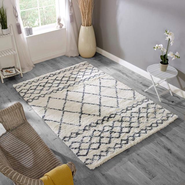 Manilow Shaggy Cream Rug Bloomsbury Market Rug Size: Rectangle 120 x 170cm on Productcaster.