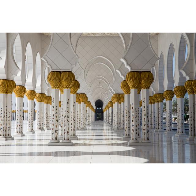 Sheikh Zayed Mosque In Abu Dhabi by Mariakray - Wrapped Canvas Print Ebern Designs Size: 30cm H x 46cm W x 3.8cm D on Productcaster.