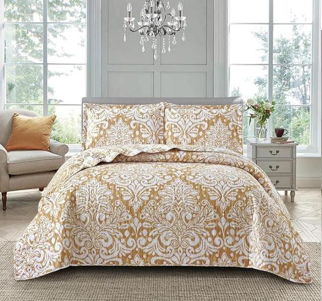 Andrena Microfiber Bedspread Set Marlow Home Co. Pattern: Damask, Colour: Gold, Size: Super King Bedspread + 2 Standard Pillow Shams on Productcaster.