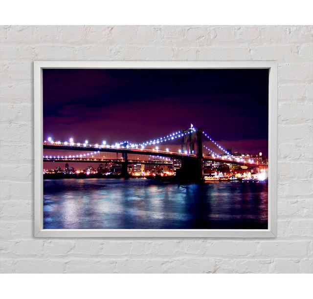 Brooklyn Bridge Lights By The Water - Einzelbildrahmen Kunstdrucke auf Leinwand Bright Star Größe: 59,7 cm H x 84,1 cm B x 3,3 cm T on Productcaster.