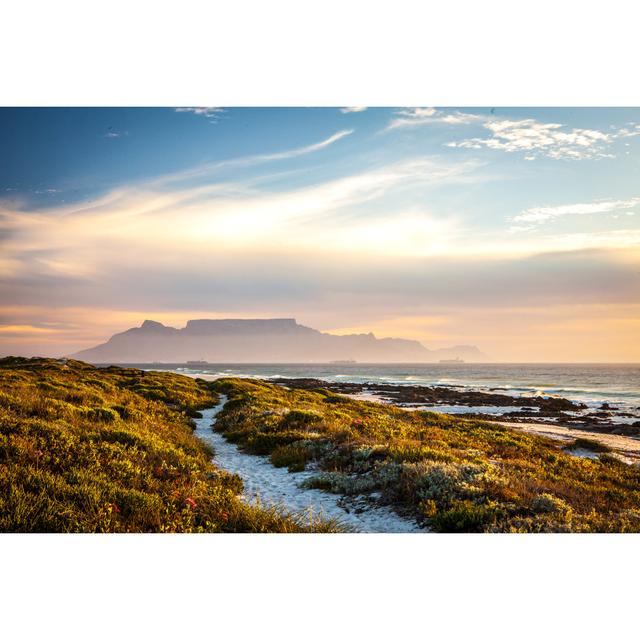 Table Mountain Cape Town - Wrapped Canvas Print Alpen Home Size: 81cm H x 122cm W x 3.8cm D on Productcaster.