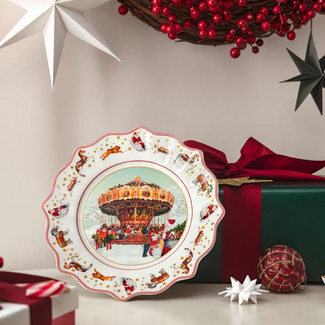 Annual Christmas Edition Jahresteller 2024 Villeroy & Boch on Productcaster.