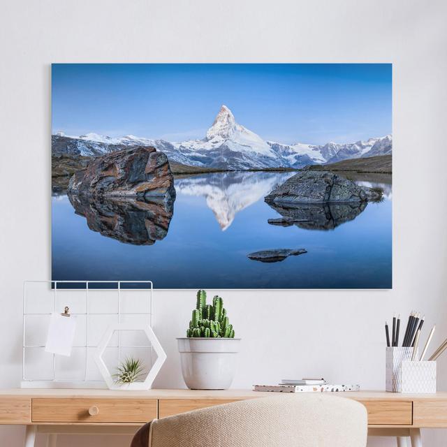 Leinwandbild Stellisee vor dem Matterhorn Union Rustic Größe: 40cm H x 60cm B, Format: 330g/m³ Recycle Canvas on Productcaster.