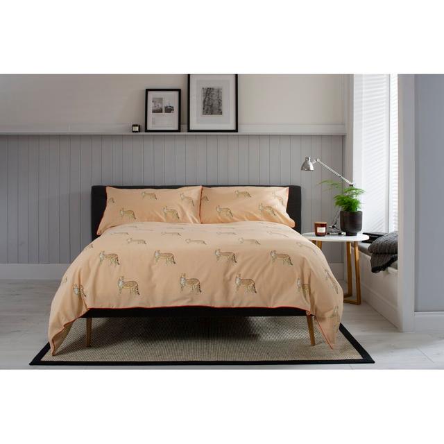 Wild Cat Duvet Cover Set The Lyndon Company Size: Super King - 2 Standard Pillowcases on Productcaster.