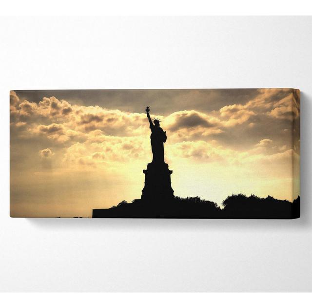 Statue Of Liberty United States Morning Rays - Wrapped Canvas Art Prints Ebern Designs Size: 71cm H x 162.5cm W on Productcaster.