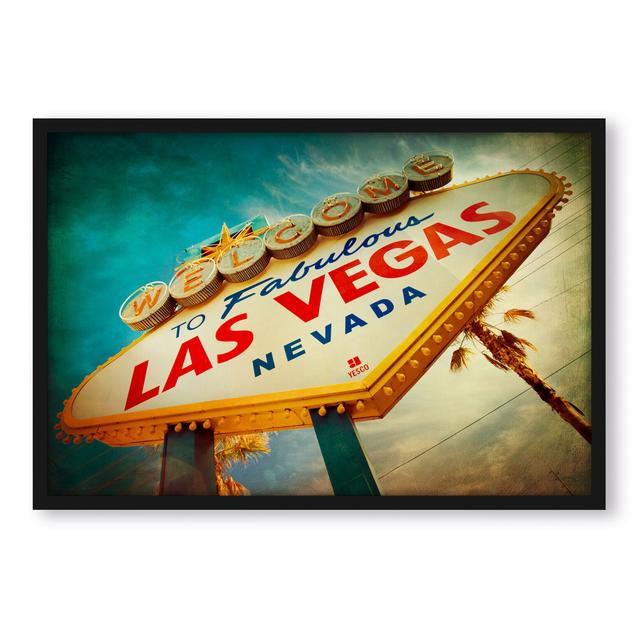 Gerahmtes Poster Las Vegas Retro Look Sansibar Home Größe: 55 cm H x 40 cm B x 2.5 cm T on Productcaster.