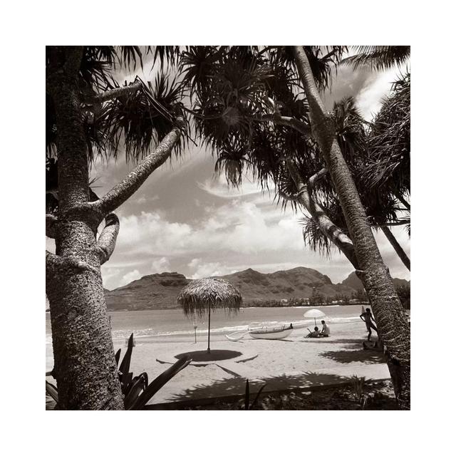 Leinwandbild 1930s Mountains Beach Relaxing Vacation Sun Sunshine Umbrella Boat Canoe Shore Clouds Silhouette Couple von Vintage Images Haus am Meer G on Productcaster.