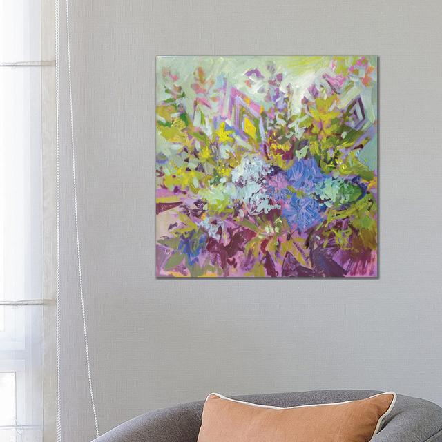 Blumenmosaik von Ekaterina Prisich - Giclée auf Leinwand ohne Rahmen Lark Manor Größe: 66,04 cm H x 66,04 cm B on Productcaster.