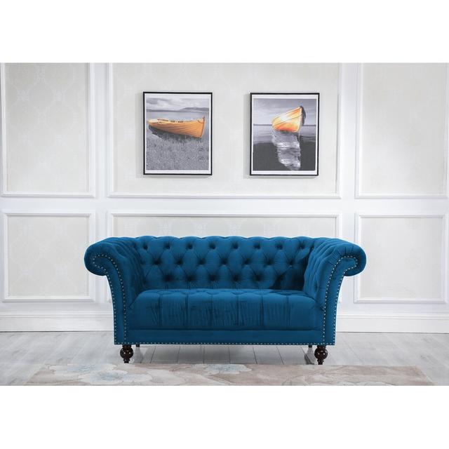 Zweiersofa Chester Mercer41 Polsterfarbe: Blau on Productcaster.