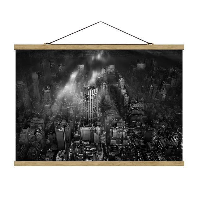 Wandbild Sunlight over New York City Ebern Designs Maße: 33,5 cm H x 50 cm B x 0,3 cm T on Productcaster.