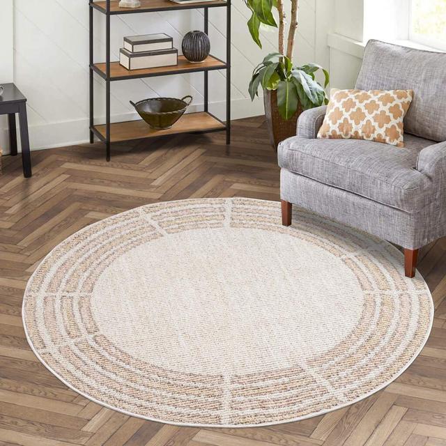 Britley Geometric Area Rug Brambly Cottage Rug Size: Round 200cm on Productcaster.