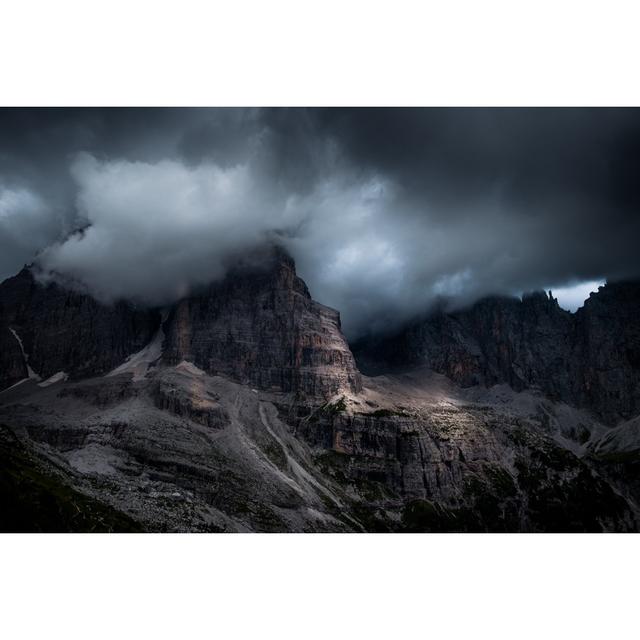 Dolomiten von Brenta Felswand von Zodebala - Druck Alpen Home Größe: 60 cm H x 90 cm B on Productcaster.