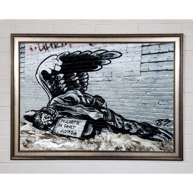 Russischer Banksy - Einzelne Bilderrahmen Kunstdrucke Happy Larry Größe: 42cm H x 59,7cm B on Productcaster.