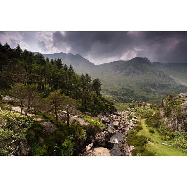 Ogwen Valley Waterfall by Moorefam - No Frame Art Prints on Canvas Alpen Home Size: 51cm H x 76cm W on Productcaster.