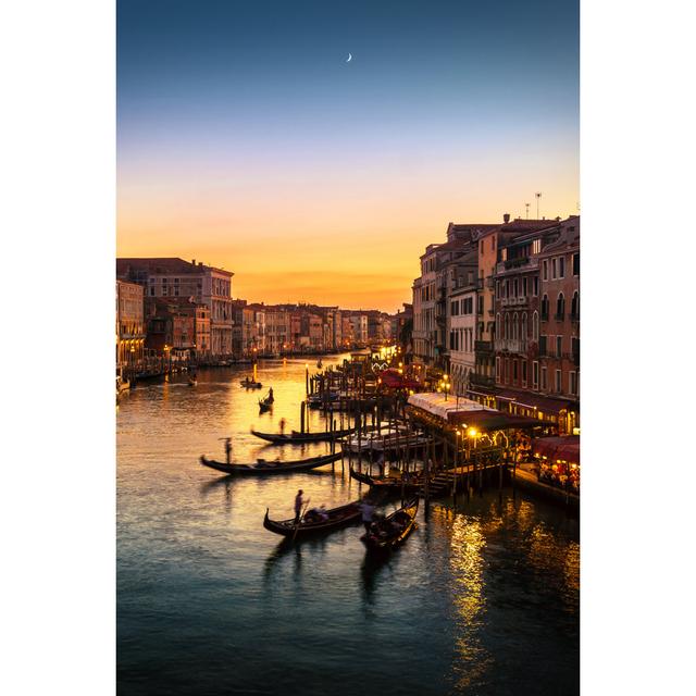 Canal Grande, Venedig von QQ7 - Kunstdrucke auf Leinwand 17 Stories Größe: 30 cm H x 20 cm B x 1,8 cm T on Productcaster.