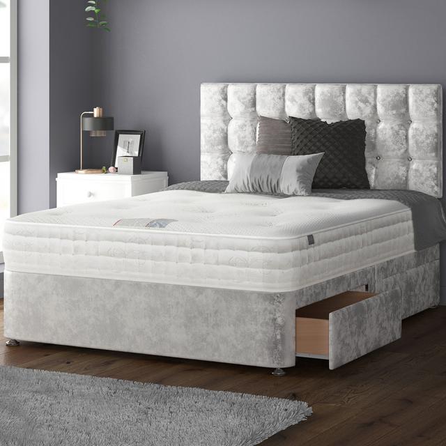 Divan Bed Set Rosdorf Park Colour: Silver, Size: Small Double (4') on Productcaster.