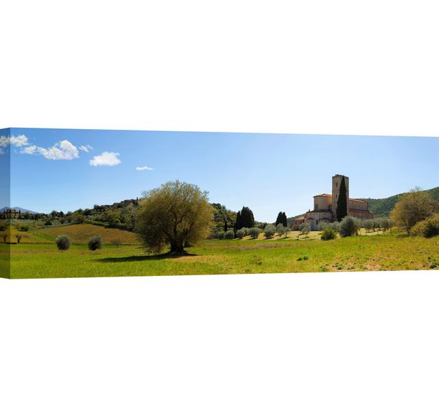 Leinwandbild Abtei von S. Antimo, Val D'Orcia, Toskana von Pangea Images 17 Stories Größe: 40 cm H x 120 cm B x 4 cm T on Productcaster.